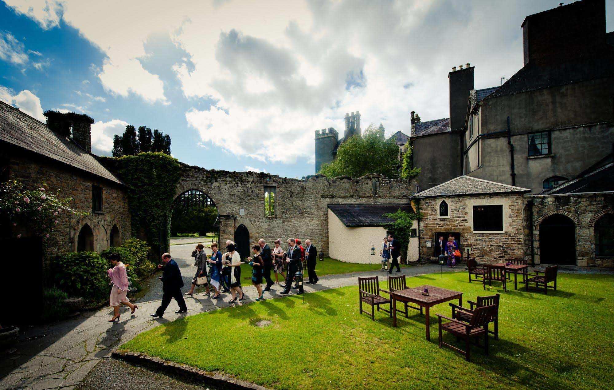 Castle Hotel