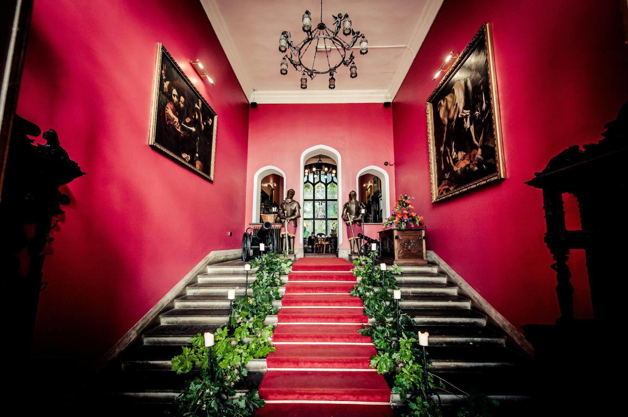 Castle Hotel 4*